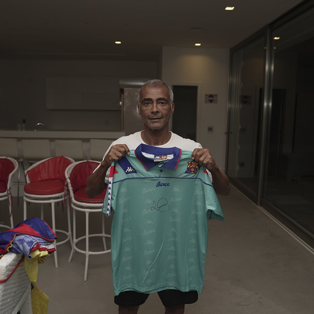 Camisa Barcelona 1993/94 - Romário - Autografada