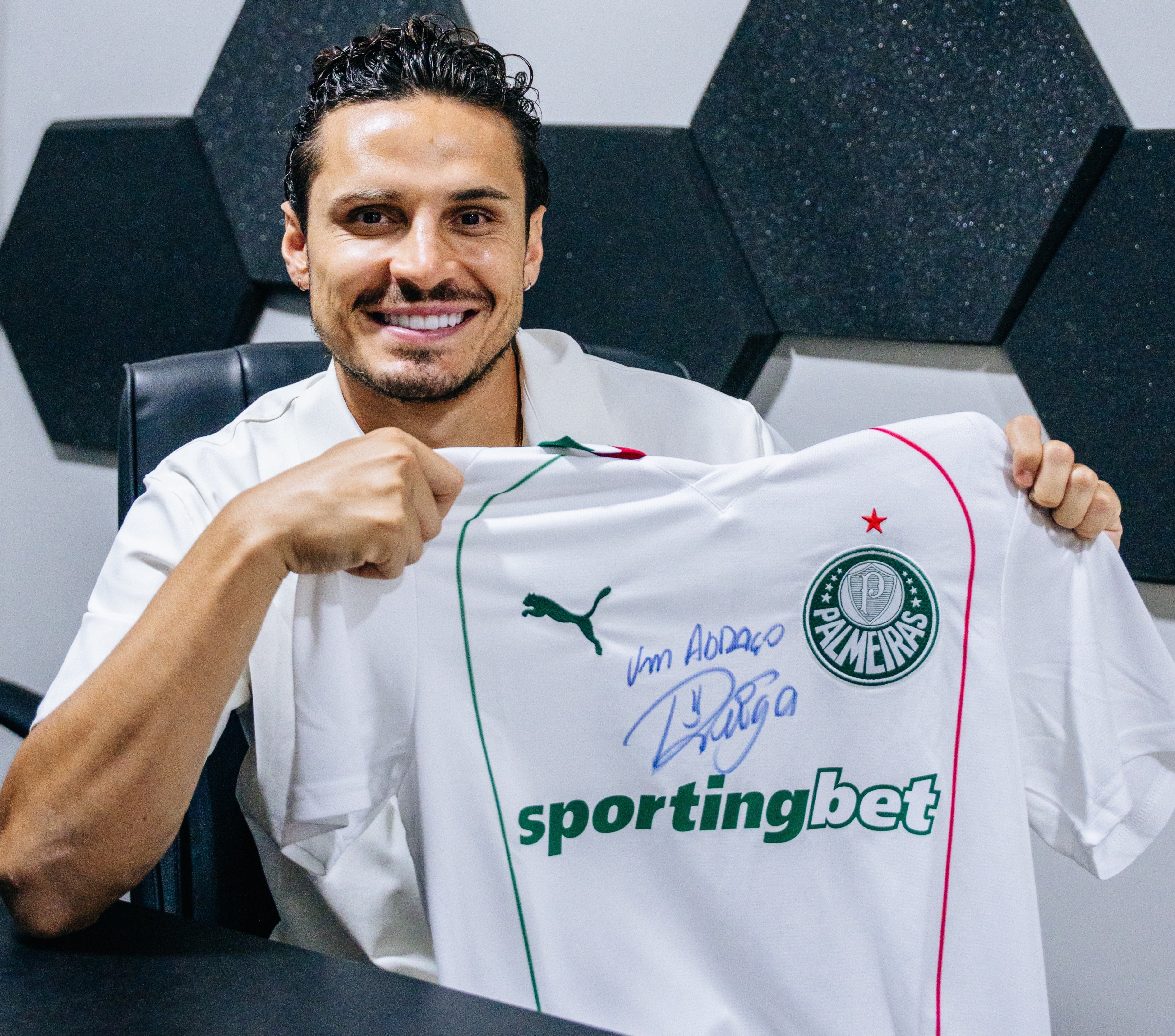 Camisa Palmeiras II 2026 Autografada por Raphael Veiga – Pré-venda