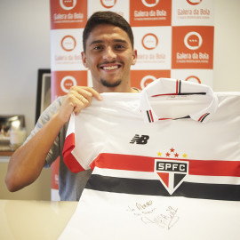 Pré-venda camisa São Paulo I masculina autografada pelo Pablo Maia com dedicatória em seu nome + vídeo mensagem