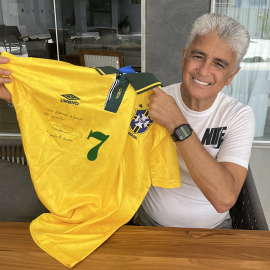 Camisa Bebeto - Brasil I 1993 - Autografada