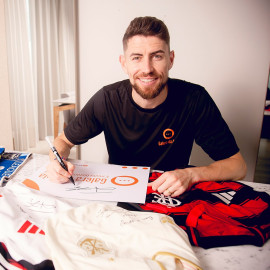 Seu item autografado com dedicatória do Jorginho + foto + vídeo mensagem (opcional)